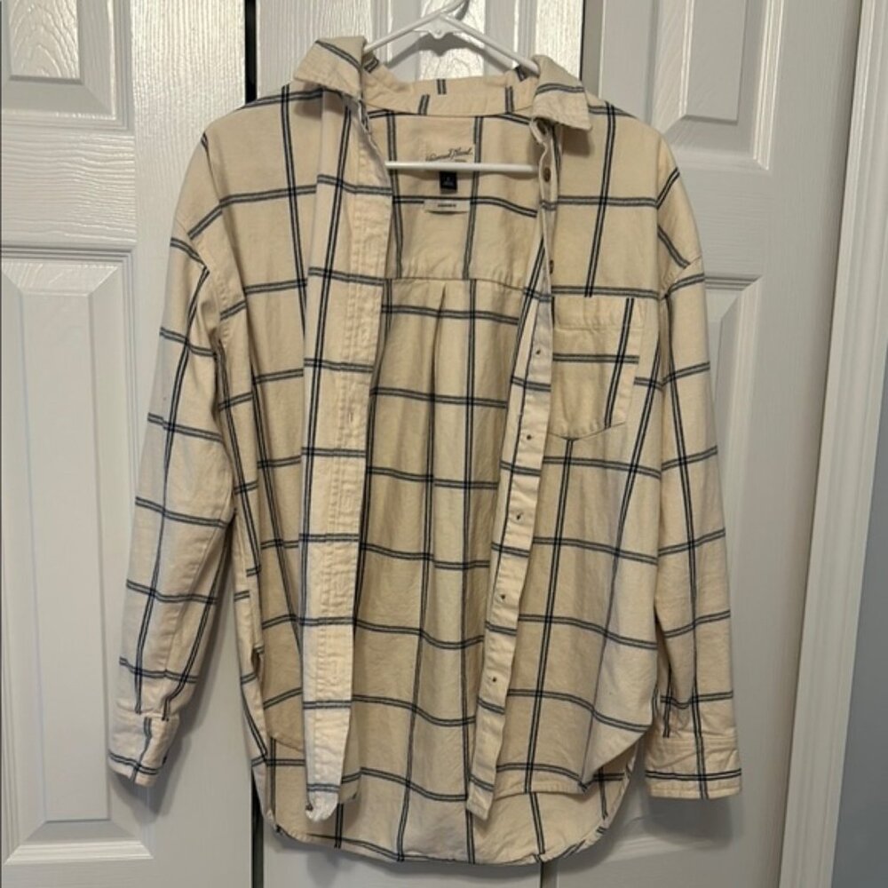 Universal Threads flannel